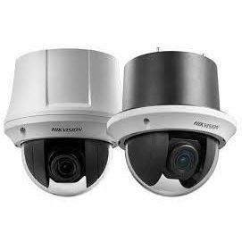 Hikvision Analóg HD kamera. 2 Mpx-es, beltéri, ptz dome, varifokális